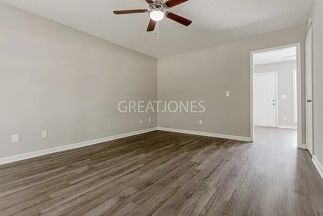Photo - 510 Lonesome Pine Rd