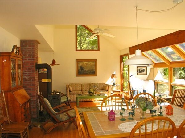 Photo - 24 Nat's Farm Ln