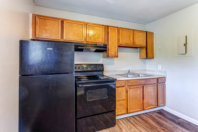 Photo - Rolling Hills Apartments