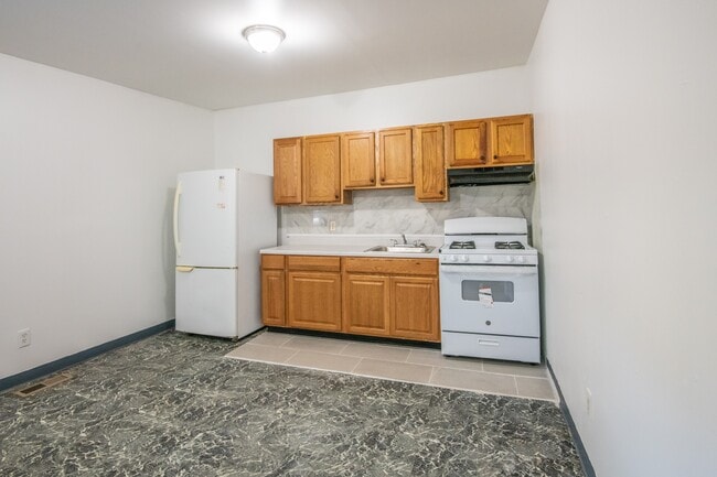 Photo - 506 Cherry St