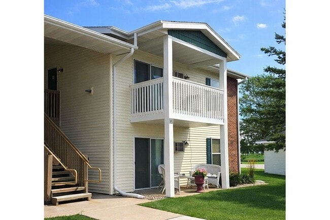 PARKWAY ESTATES