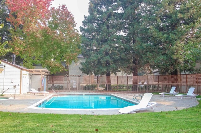 Photo - 2 bedroom 2 bath Condo in great neighborhood $3500