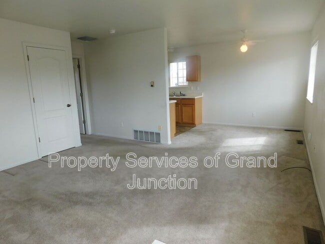 Photo - 2245 N 15th St Unidad D