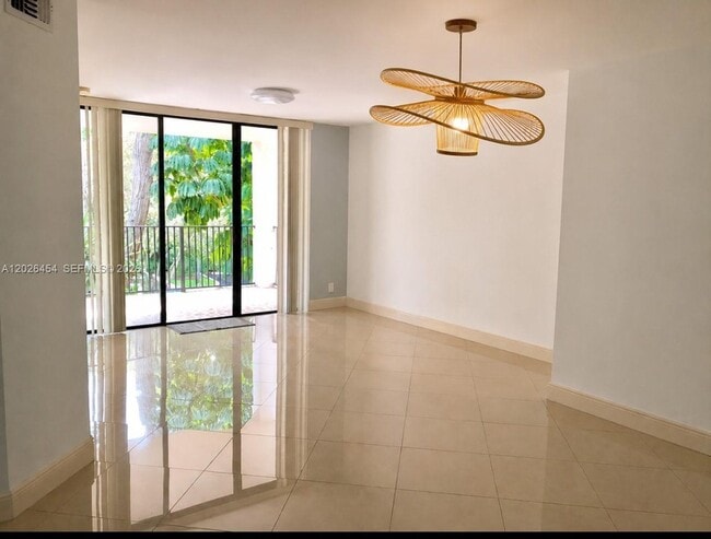 Photo - 10141 W Sunrise Blvd Unidad CARLOS