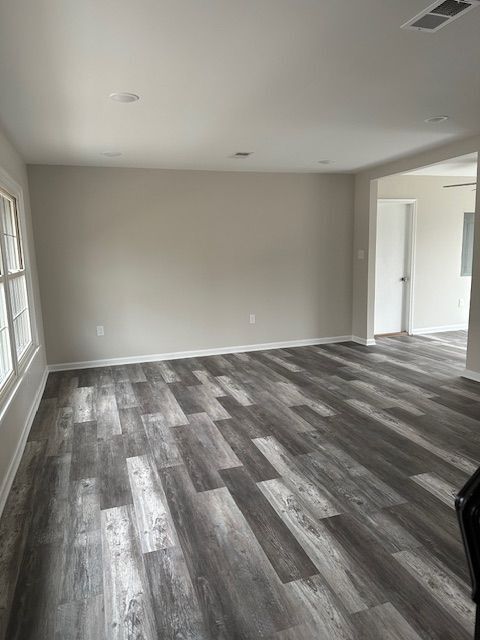 Photo - 43 Towpath Rd