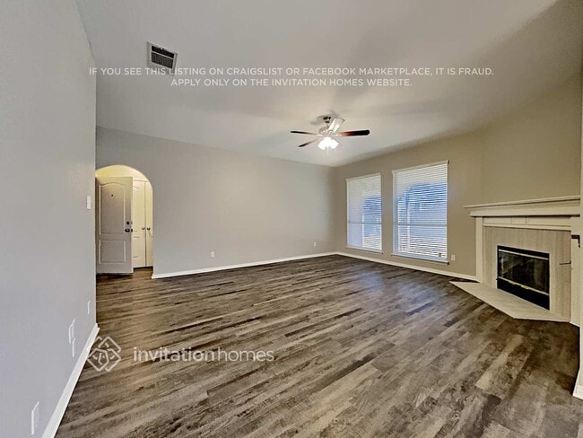 Photo - 1612 Farmington Dr