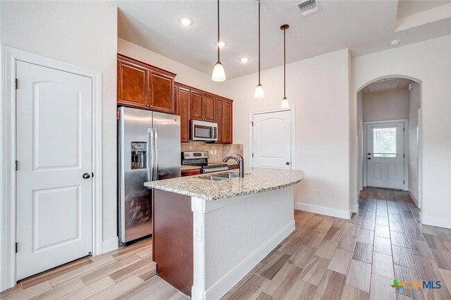 Building Photo - 3133 Puter Creek Rd Unit B
