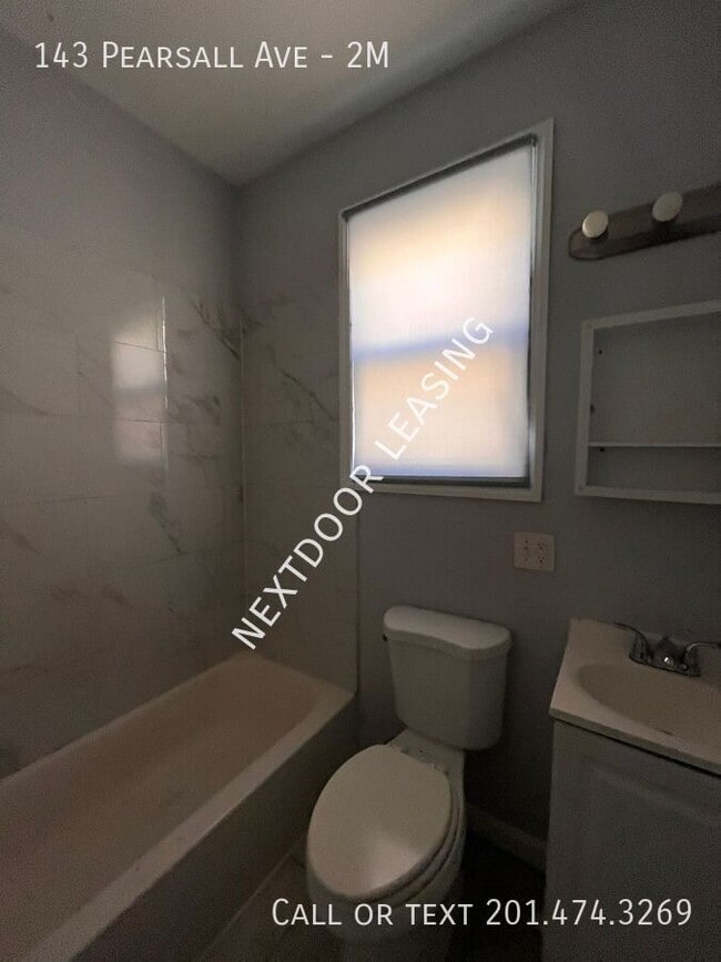 Photo - 143 Pearsall Ave Unit 2M