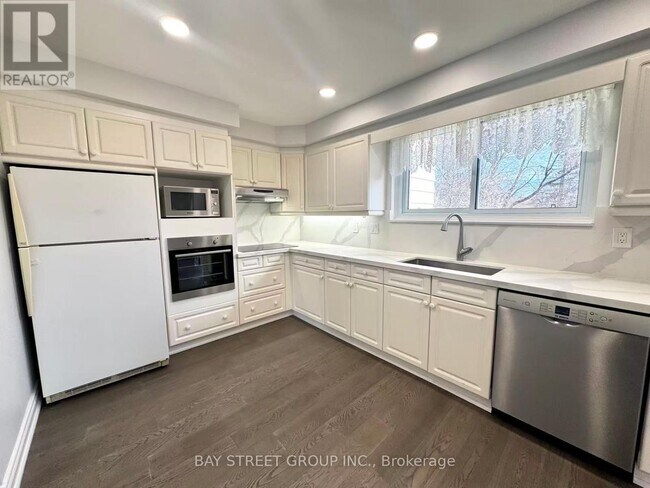 Photo - 55 Taylor Rd