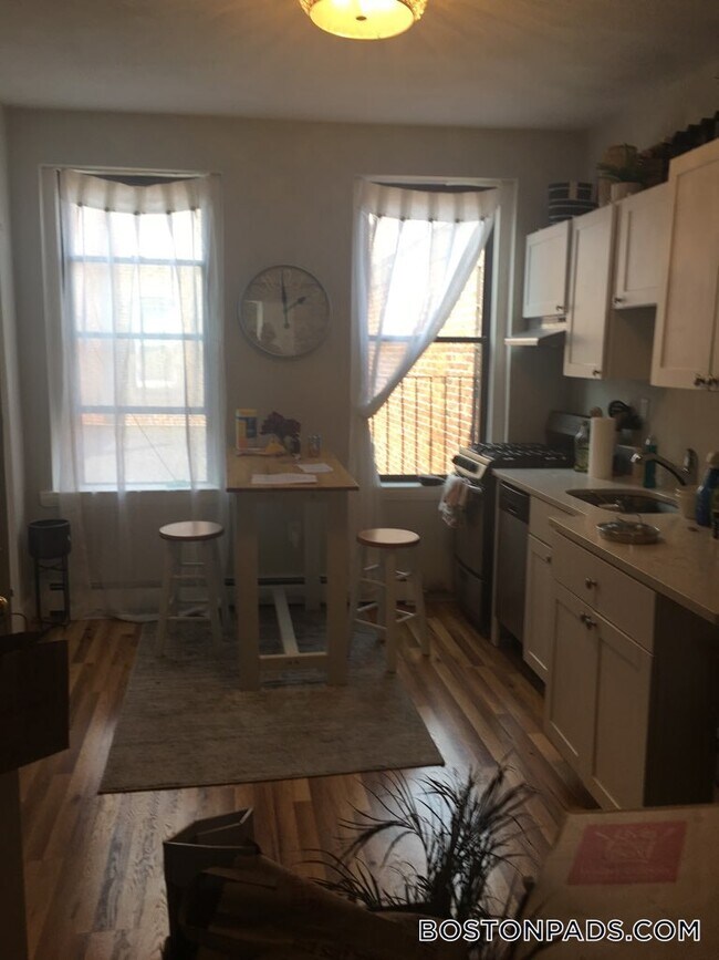 Photo - 21 Sheafe St Unidad 7