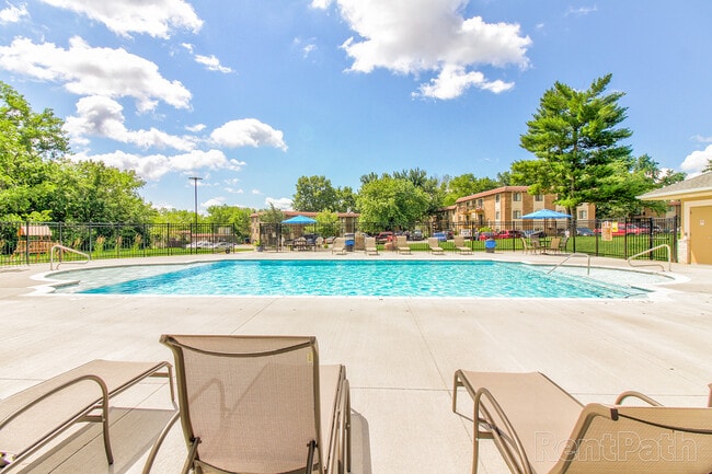 El Chaparral Apartments