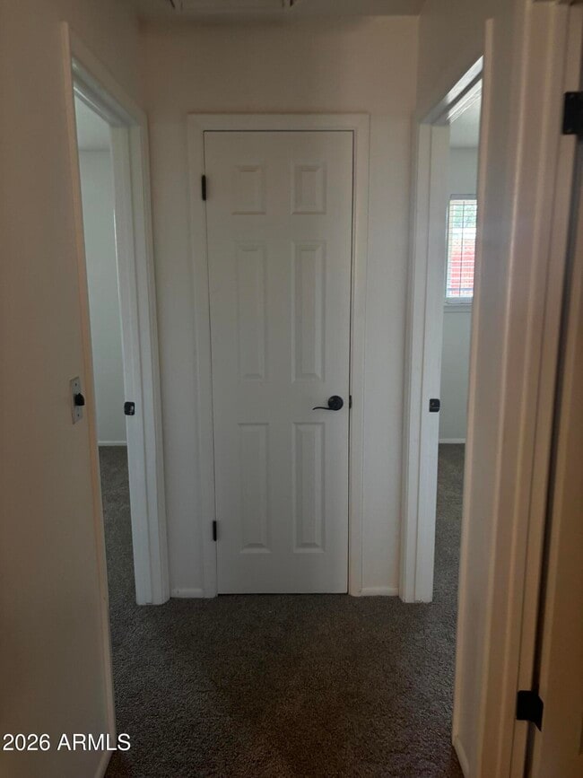 115 E Paula Cir