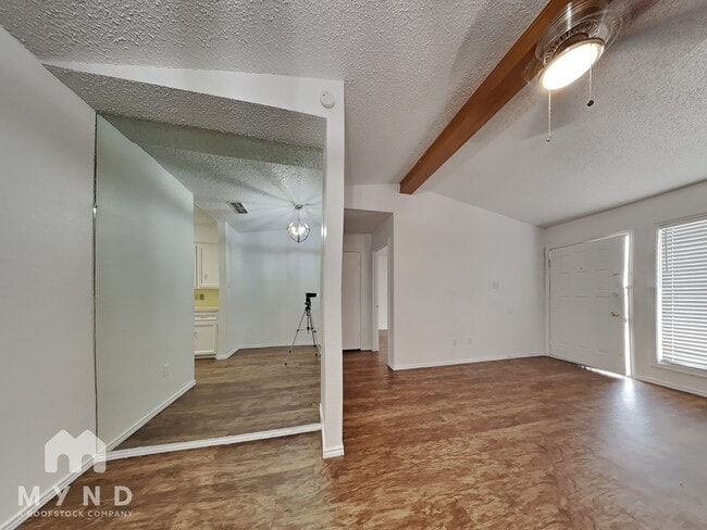 Photo - 6181 34th St