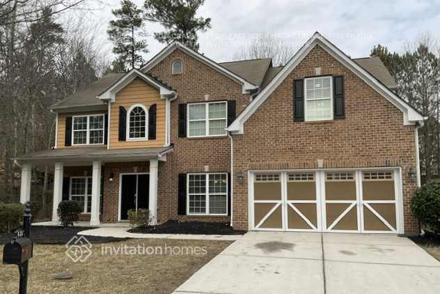 Building Photo - 625 Excalibur Ct SE