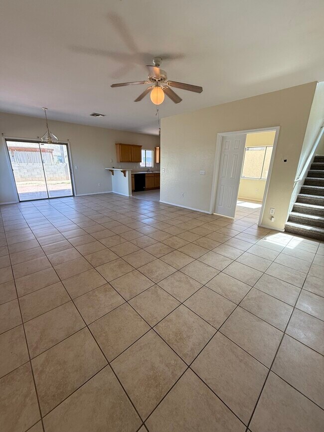FOR RENT