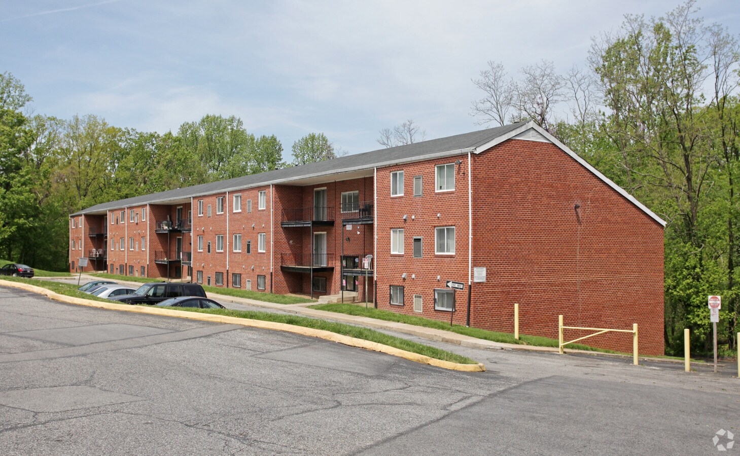 Seminole Court Apartments - Seminole Court Apartments