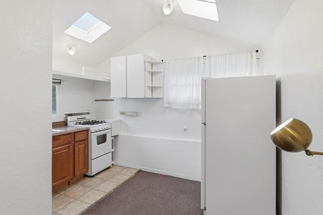 Photo - 500 Humboldt Rd