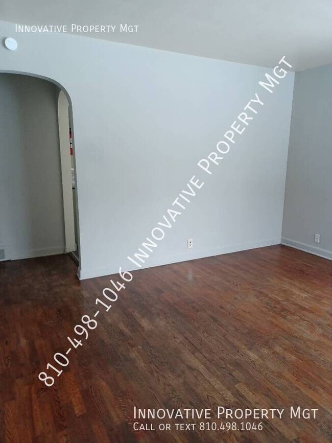 Photo - 2213 Savoy Ave