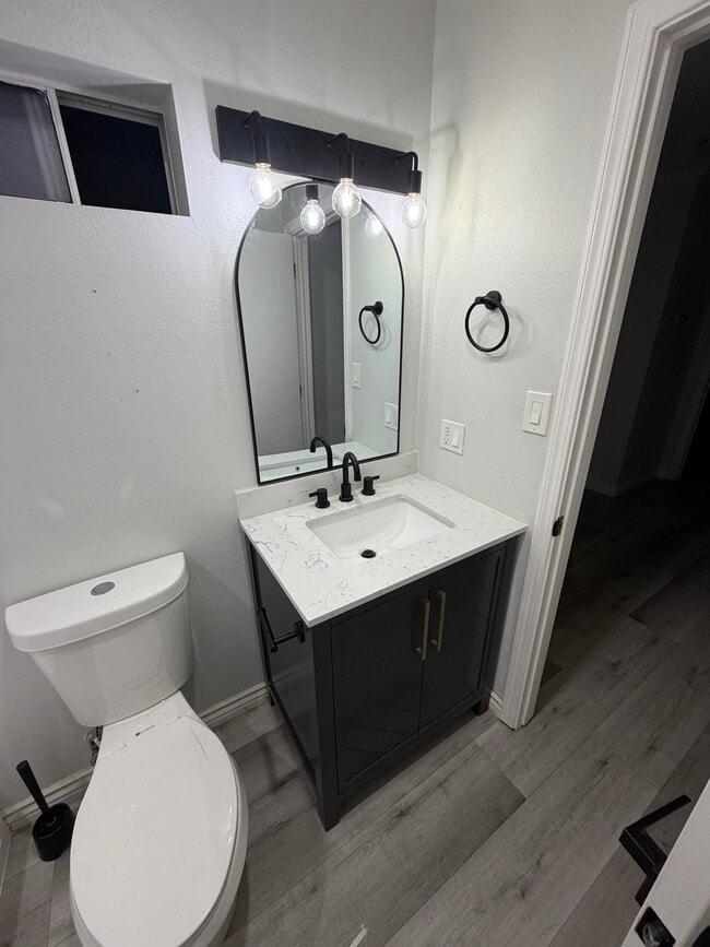 Building Photo - 6631 Heliotrope Ave