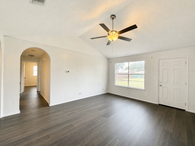 Photo - Gorgeous 3/2 recently renovated in homey neighborhood
