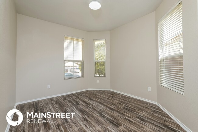 Photo - 9338 Durham Ledge