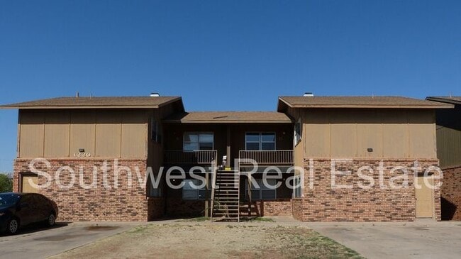 Building Photo - Super cute 2 bedroom 1 bath apartment.