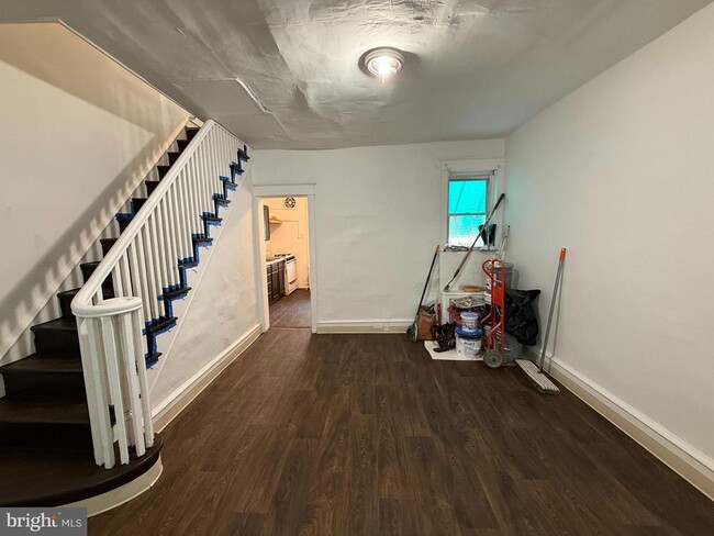 Photo - 1504 S Dover St