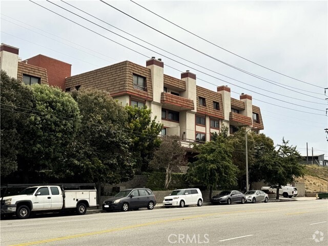 Building Photo - 8828 Pershing Dr Unit 116 Rental