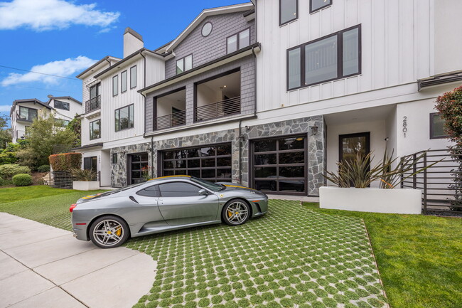 Photo - 2801 Bayside Dr