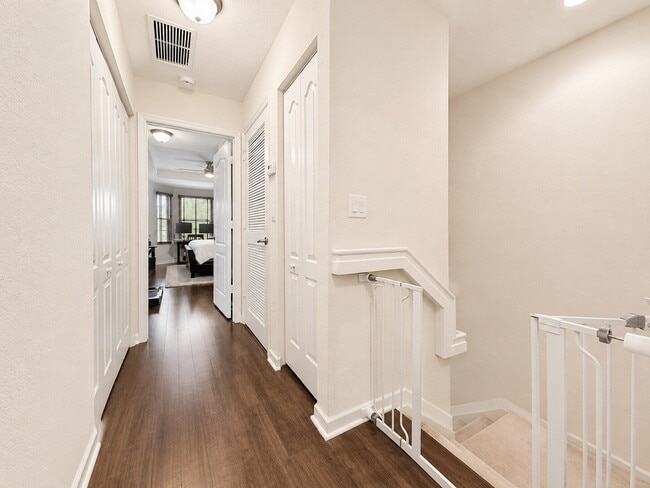 Photo - "Charming 3-Bed Oasis with 2.5 Baths in Lakeworth - Lakeview – Spacious 1622 Sq. Ft. Gem!"