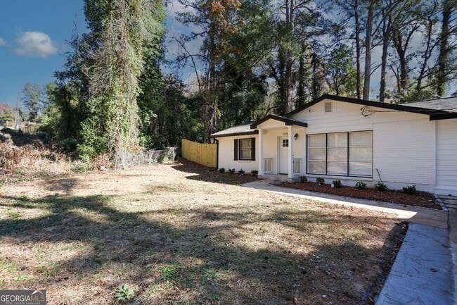 Photo - 1508 Peachcrest Rd