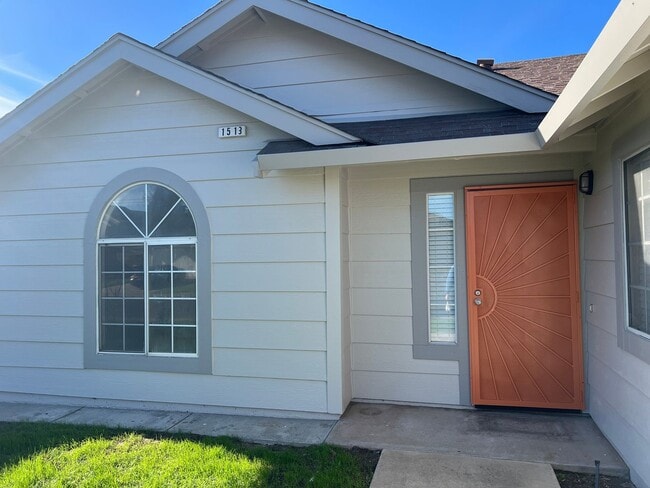 Photo - Move in ready 3-bedroom single story home!