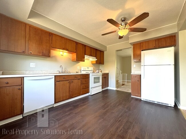 Photo - 3044 Easthaven Dr