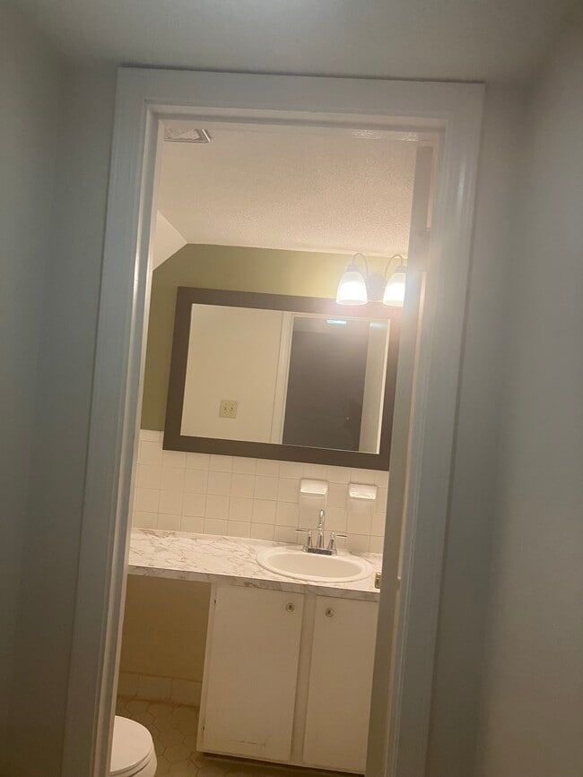 1/2 bath - 5652 Hinton Pl