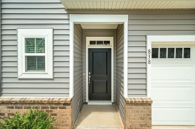 Photo - 838 Oak Center Dr