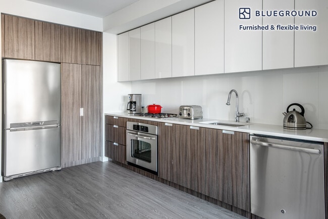 Photo - 8 10th St Unidad FL17-ID403