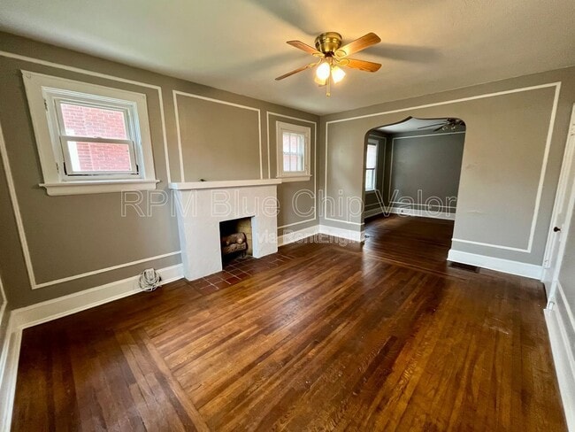 Photo - 2119 Cathedral Ave Unit 1