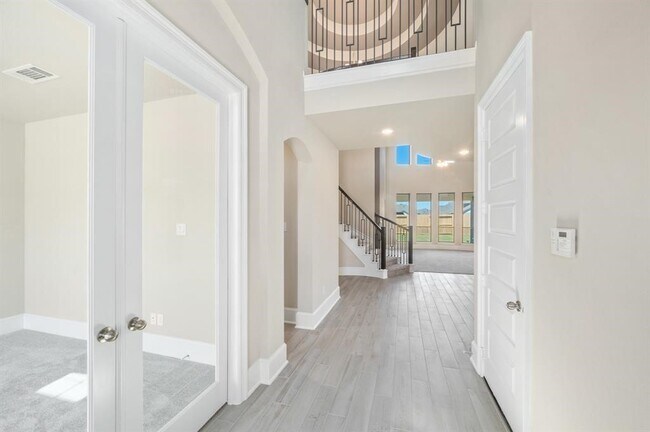 Photo - 2118 Germander Ln