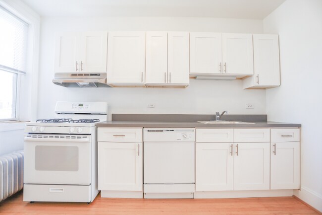 Photo - 4811 N Ashland Ave Unit 3