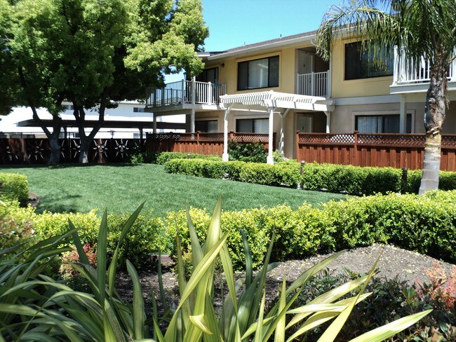 City Place Apartments - City Place Apartments