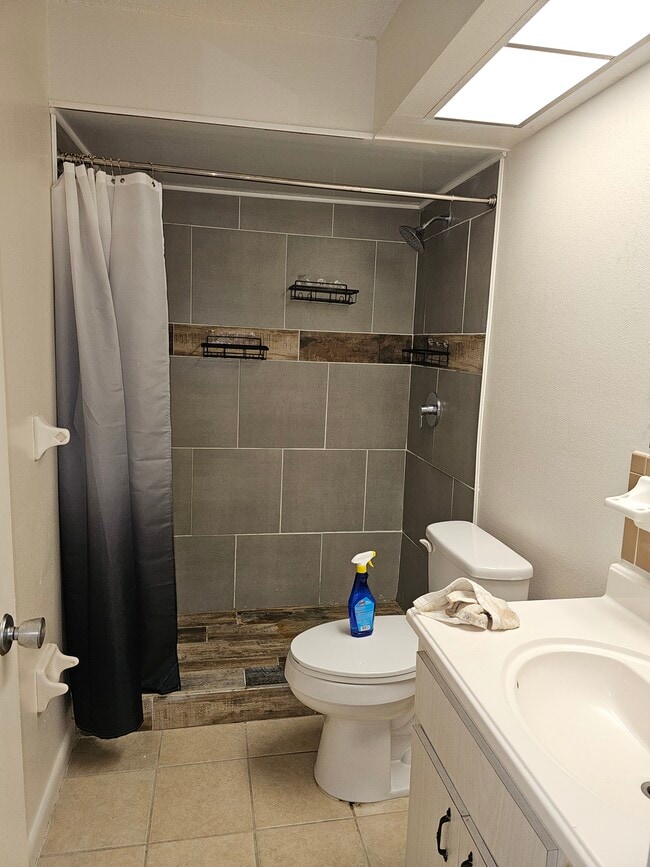 Photo - 2220 E Hercala Ln Unidad 2220