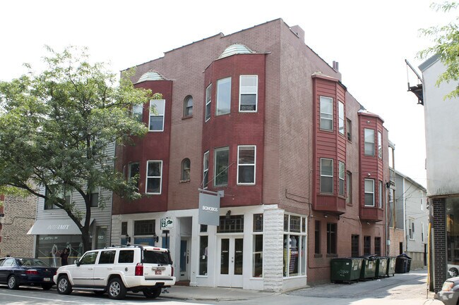 Primary Photo - 843-845 W Armitage Ave