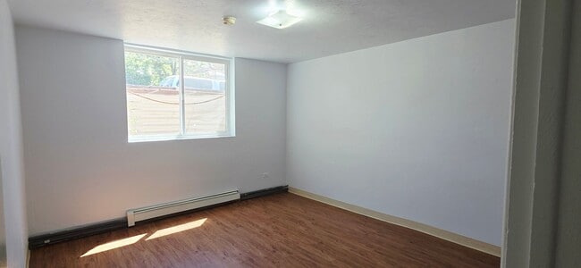 3900.5 W 24th Ave