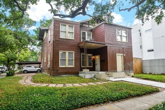 Building Photo - 4416 Mt Vernon St Rental