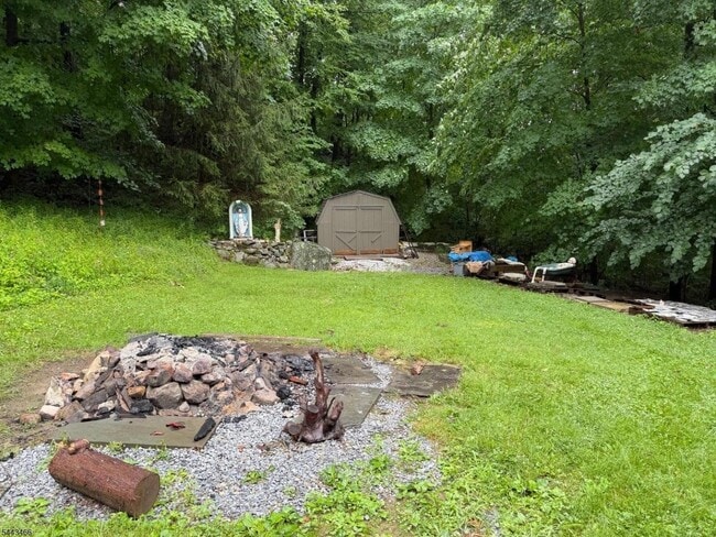 Photo - 120 Barry Dr N