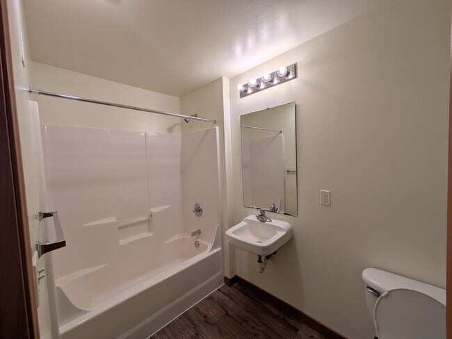 Photo - Your Home is Waiting! Unidad 31-202