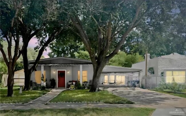 Building Photo - Beautiful and cozy single family home located in the Mcallen Arts District - AVAILABLE SEPTEMBER 1st