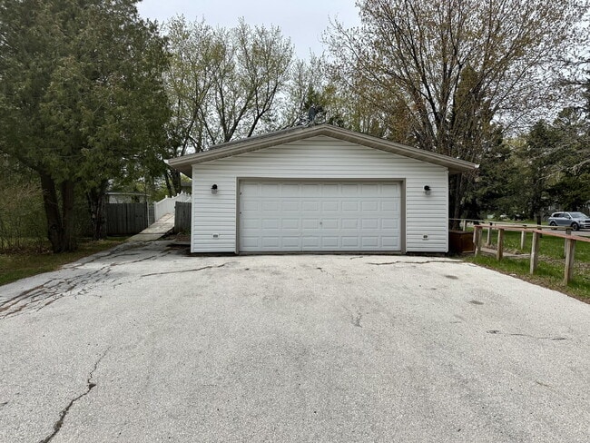 Photo - You've found it. This spacious 4-bedroom, 2-bathroom gem in Duluth's Kenwood neighborhood has a l...