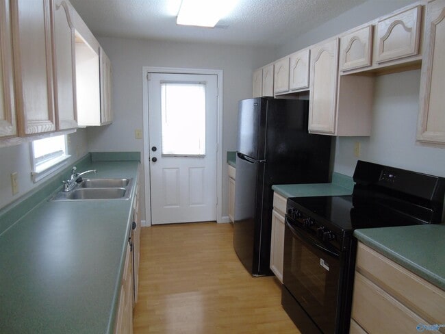 Photo - 1503 Rison Ave NE