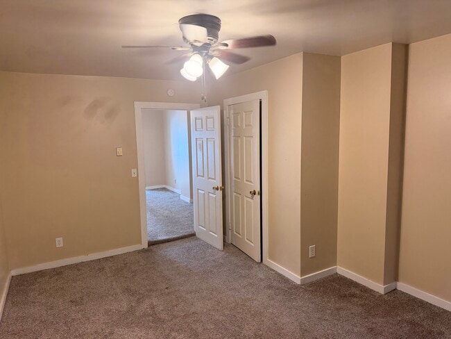 Photo - 1124 Locust St Unit 3